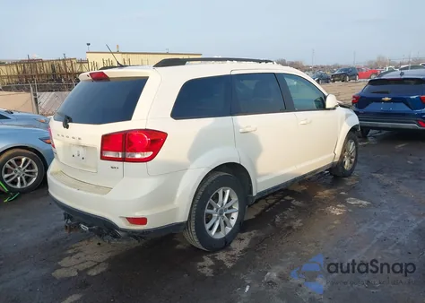 2013 Dodge Journey Sxt z USA, uszkodzony, nr VIN 3C4PDCBG1DT710449